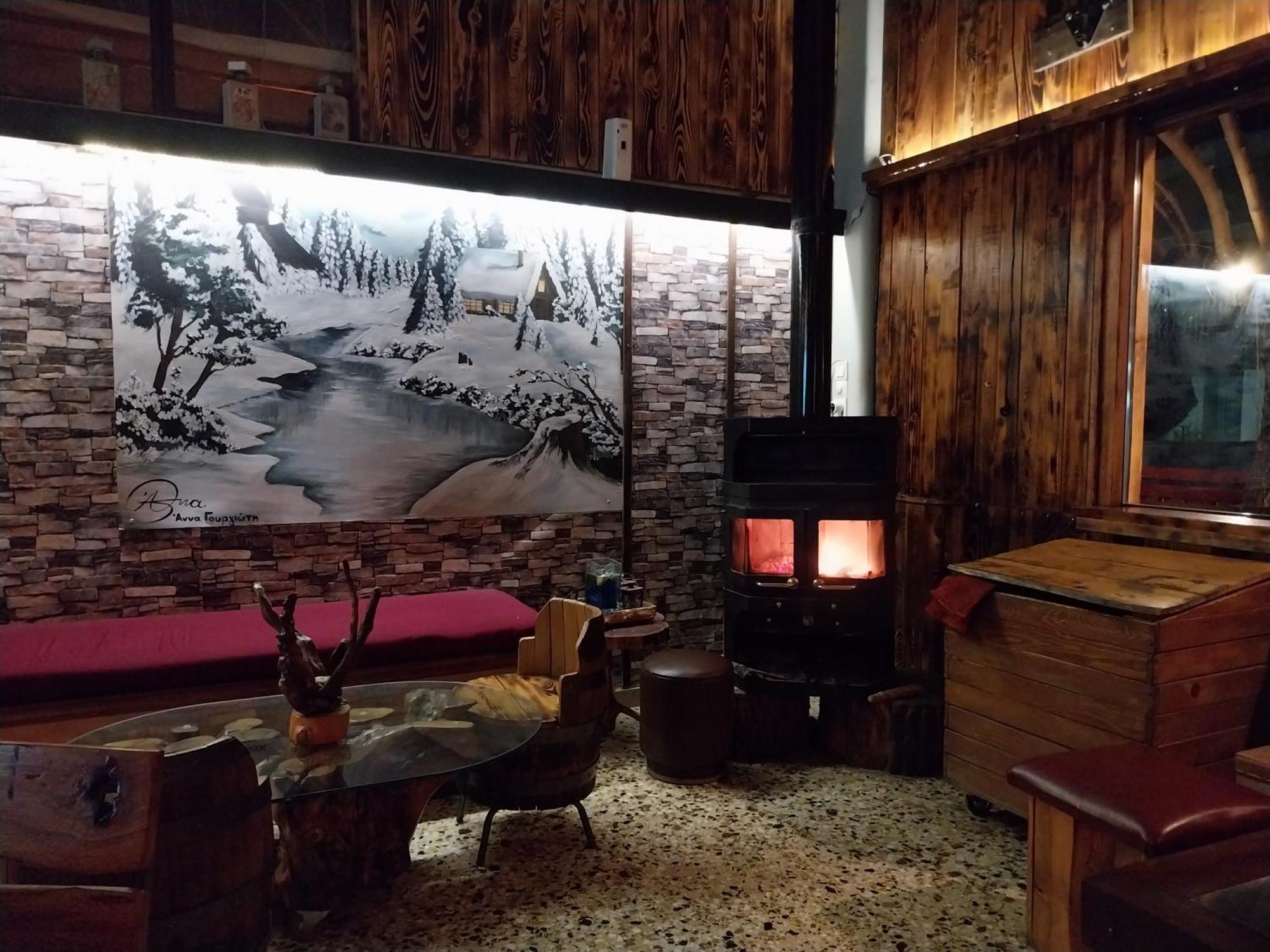 Elatos Hotel ลูตราอิปาตริส ภายนอก รูปภาพ