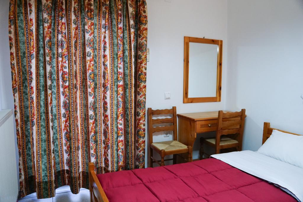 Elatos Hotel ลูตราอิปาตริส ภายนอก รูปภาพ